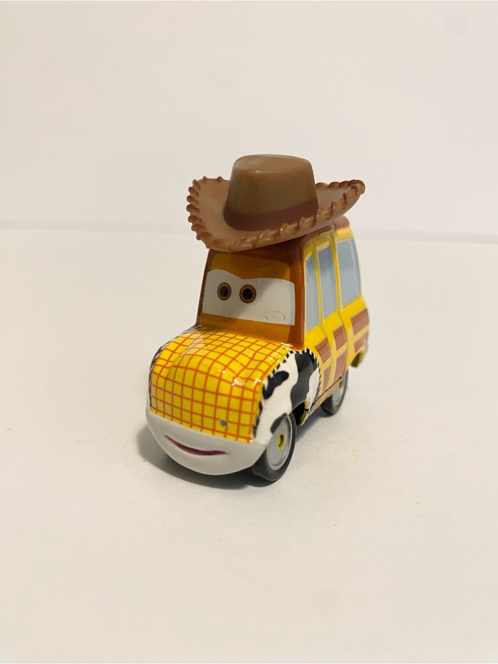 Disney Pixar Cars Woody Wagon Drive In Credit Scene Toy Story Loose 1:55 Scale